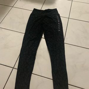 Small Ryderwear leggings
